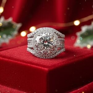 Elegant Silver Women's Ring